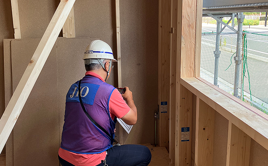 専門スタッフ+第三者機関による検査