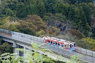 三陸鉄道　岩ポケモントレイン