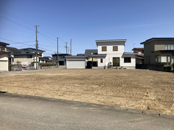 ピアステージ大曲飯田町３区画分譲地