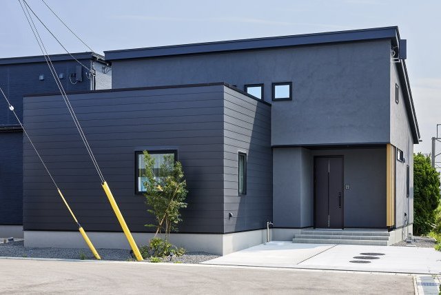 2025年10月価格変更しました！　【由利本荘市薬師堂】小屋裏収納あり！全館空調搭載のモデルハウス仕様平屋【2LDK25坪】