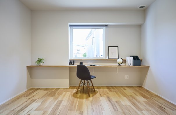 1階洋室カウンター