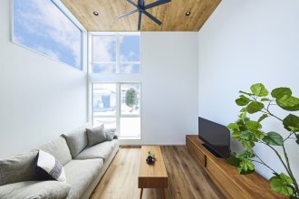 遊び心と暮らしやすさをつめこんだ家