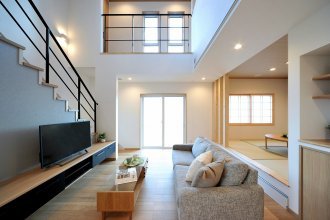 ダイナミックと優しさが重なる家