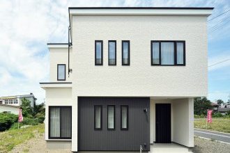 スキップフロアのあるナチュラルデザインの家