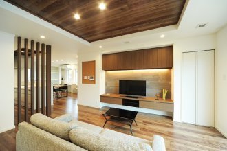 お互いの時間を大切にする同居型住宅