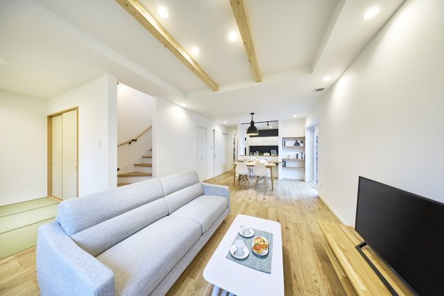 充実した収納とこだわりのオリジナル造作のある家