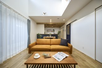 趣味を楽しみながら暮らすカフェスタイルの家